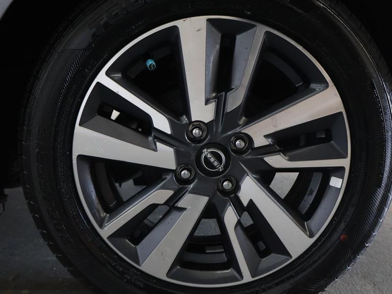 2023 NISSAN VERSA SV