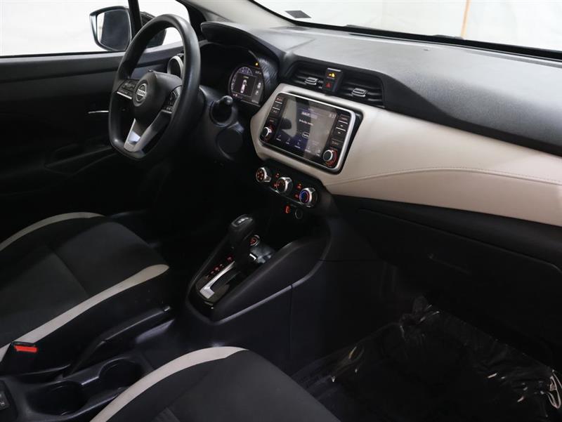 2022 NISSAN VERSA SV