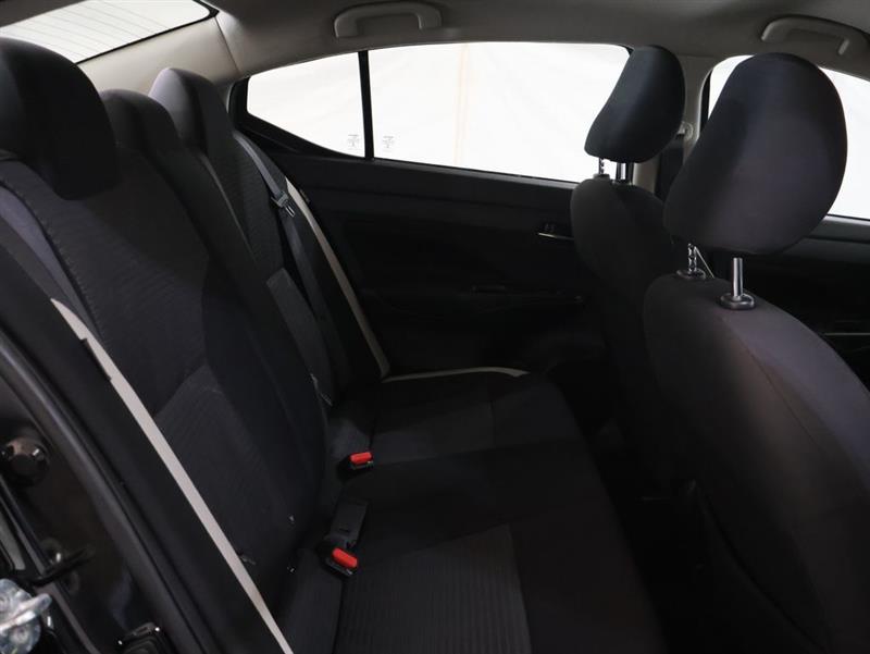 2022 NISSAN VERSA SV