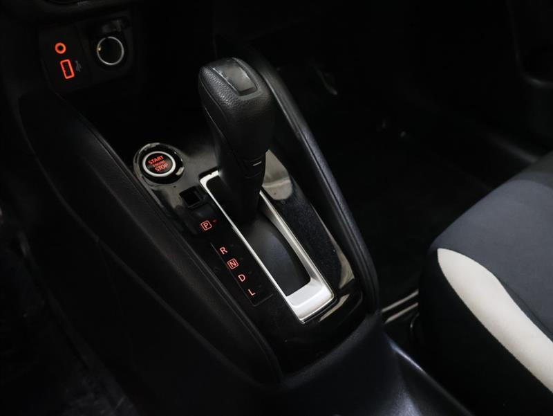 2022 NISSAN VERSA SV