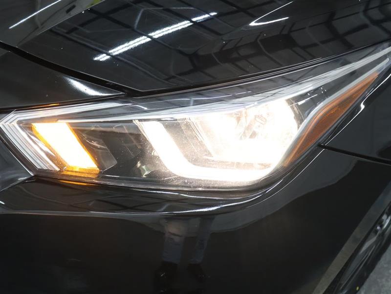 2022 NISSAN VERSA SV