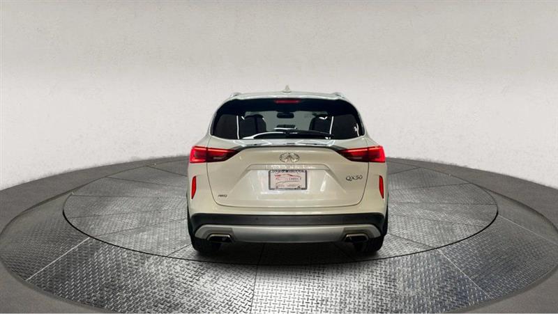 2021 INFINITI QX50 ESSENTIAL