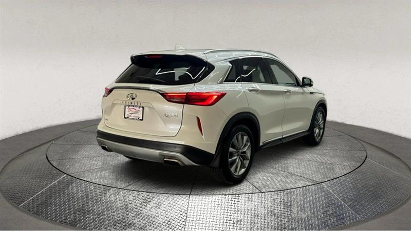 2021 INFINITI QX50 ESSENTIAL