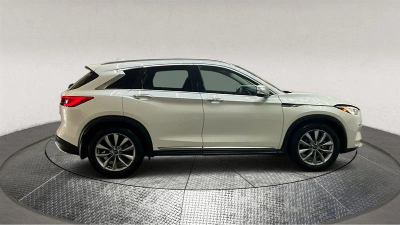 2021 INFINITI QX50 ESSENTIAL