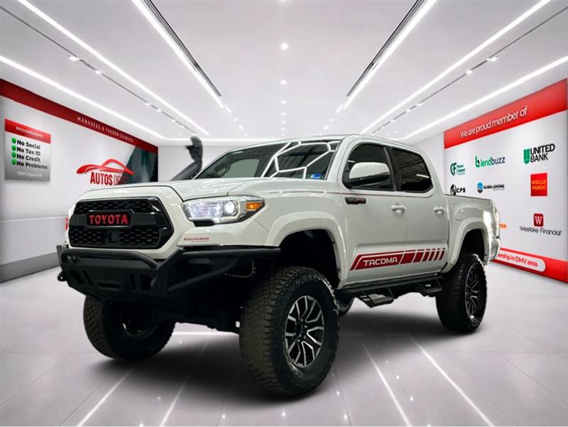 2019 TOYOTA TACOMA TRD SPORT