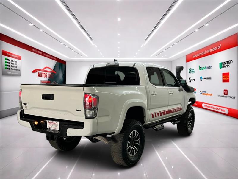 2019 TOYOTA TACOMA TRD SPORT