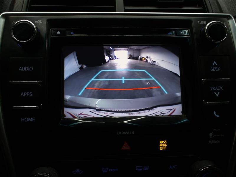 2016 TOYOTA CAMRY SE