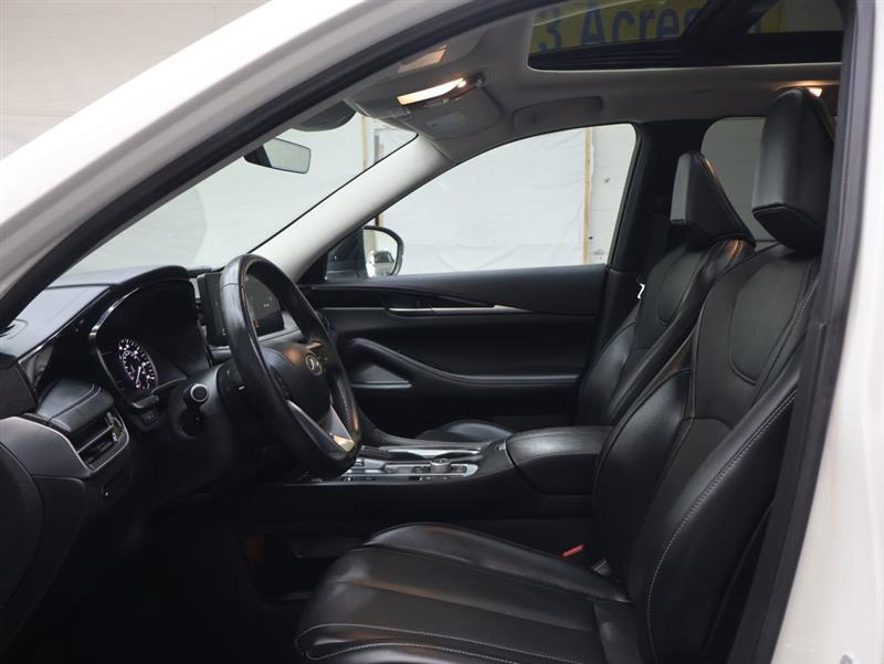 2025 INFINITI QX60 PURE