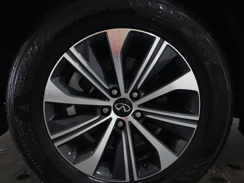 2025 INFINITI QX60 PURE