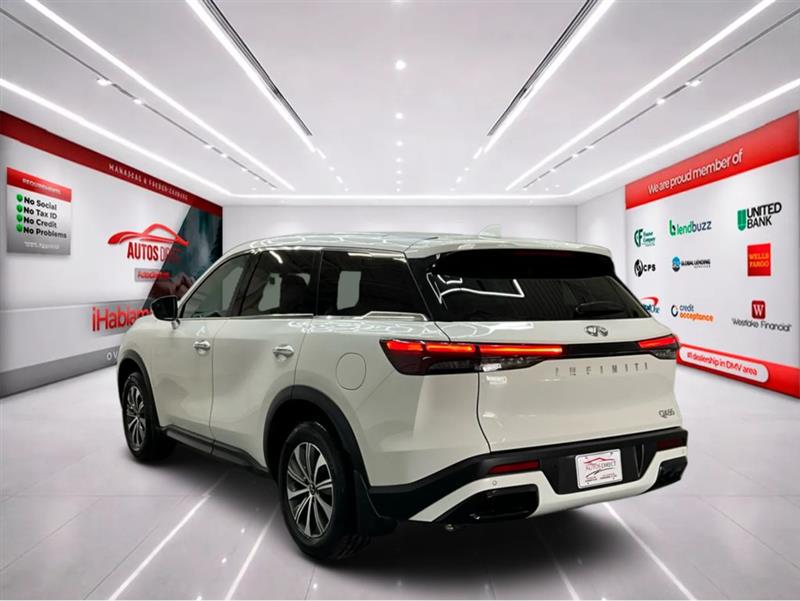 2025 INFINITI QX60 PURE