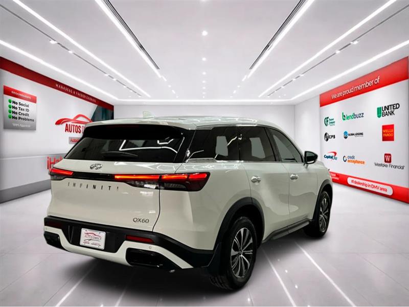 2025 INFINITI QX60 PURE