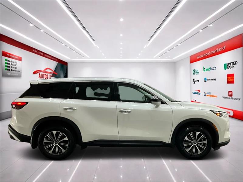 2025 INFINITI QX60 PURE