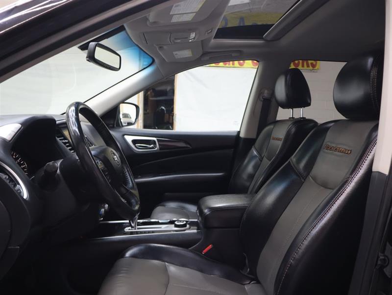 2020 NISSAN PATHFINDER SL