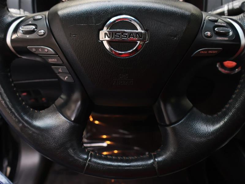 2020 NISSAN PATHFINDER SL