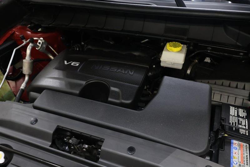 2022 NISSAN PATHFINDER SV