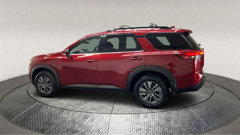 2022 NISSAN PATHFINDER SV