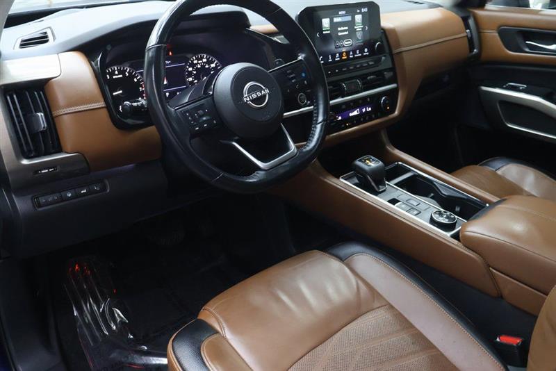 2022 NISSAN PATHFINDER PLATINUM