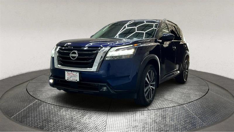 2022 NISSAN PATHFINDER PLATINUM