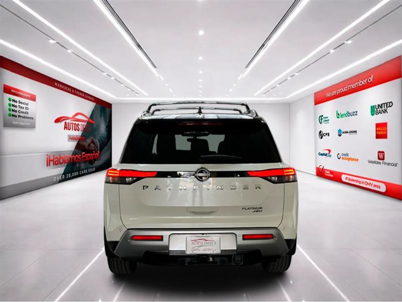 2023 NISSAN PATHFINDER PLATINUM