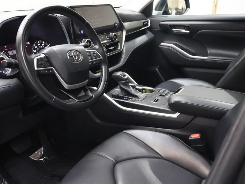 2023 TOYOTA HIGHLANDER HYBRID