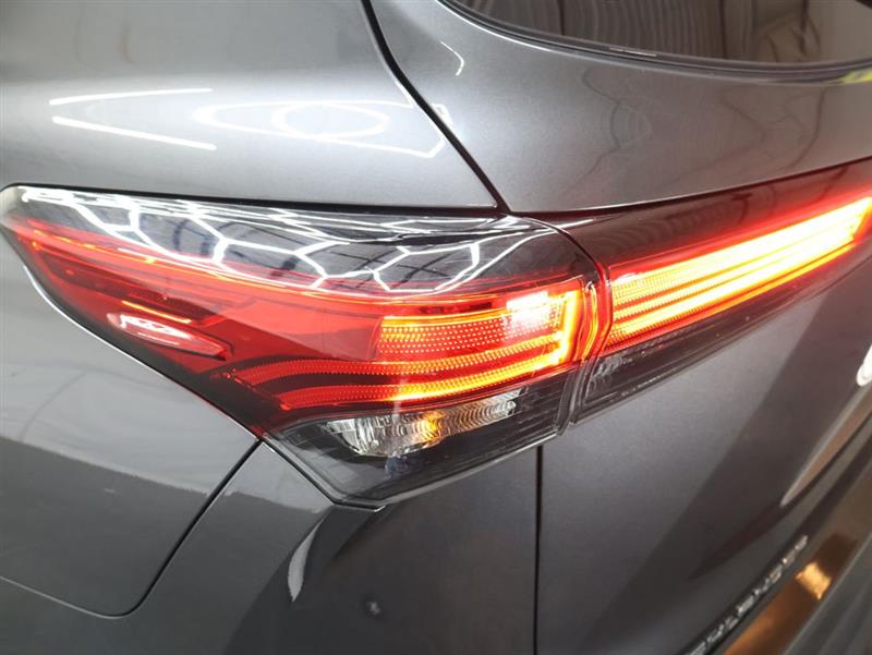 2023 TOYOTA HIGHLANDER HYBRID