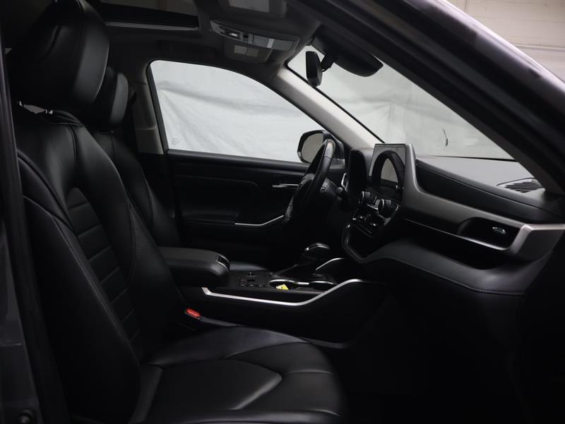 2023 TOYOTA HIGHLANDER HYBRID