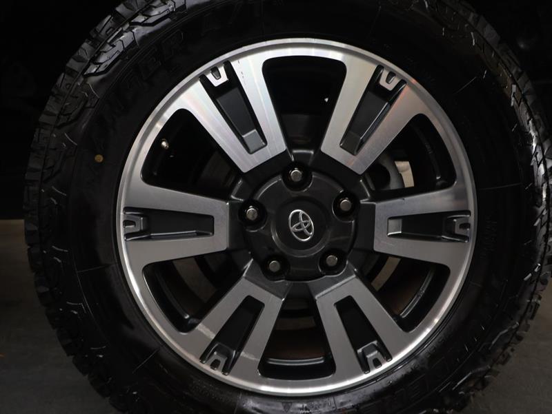 2018 TOYOTA TUNDRA SR5