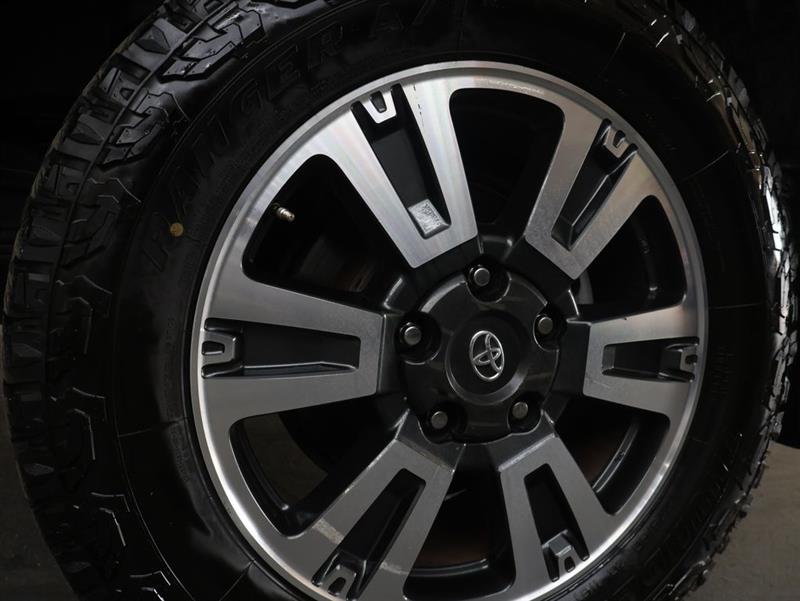 2018 TOYOTA TUNDRA SR5