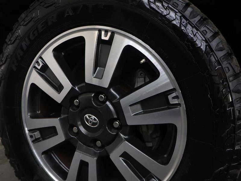 2018 TOYOTA TUNDRA SR5