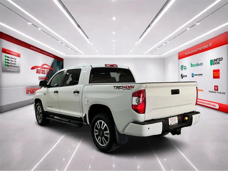 2018 TOYOTA TUNDRA SR5