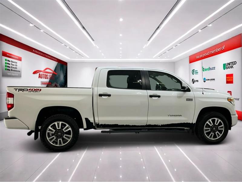 2018 TOYOTA TUNDRA SR5