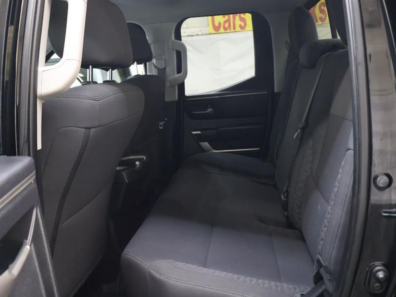 2022 TOYOTA TUNDRA SR5