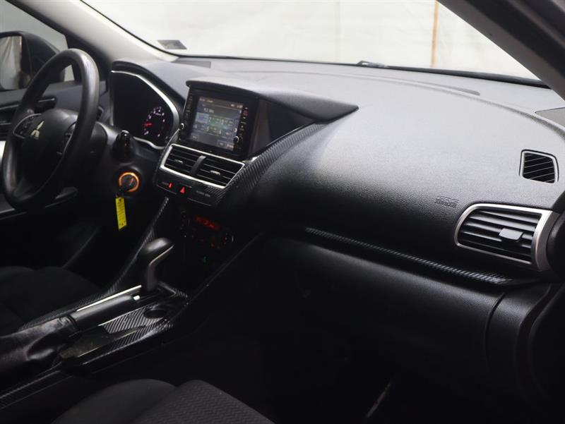 2020 MITSUBISHI ECLIPSE CROSS ES