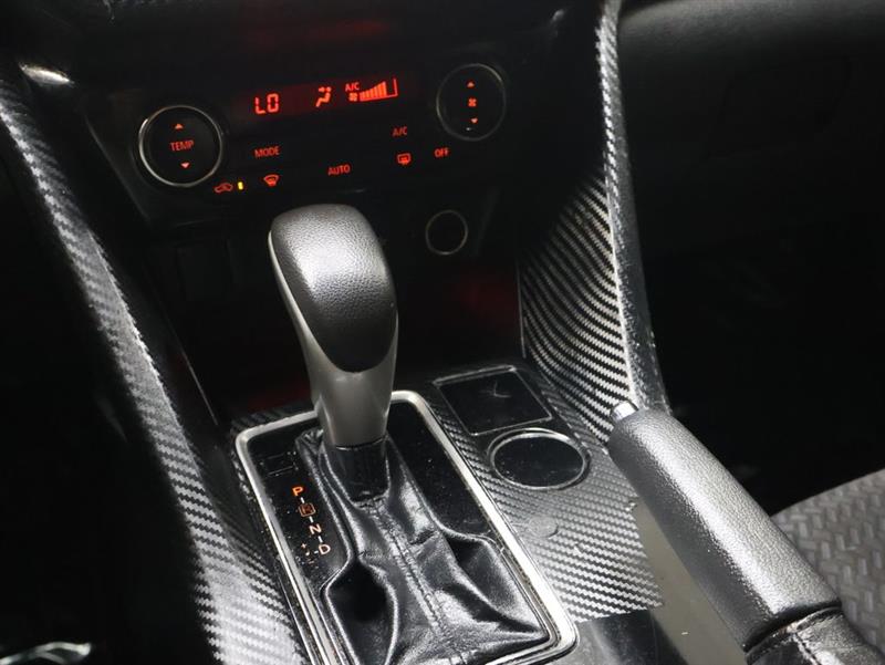 2020 MITSUBISHI ECLIPSE CROSS ES