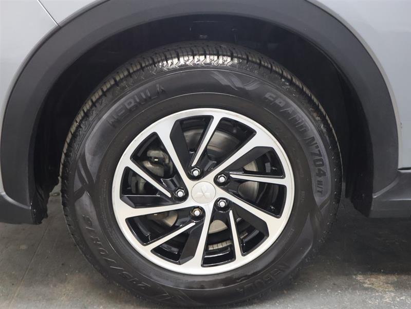 2020 MITSUBISHI ECLIPSE CROSS ES