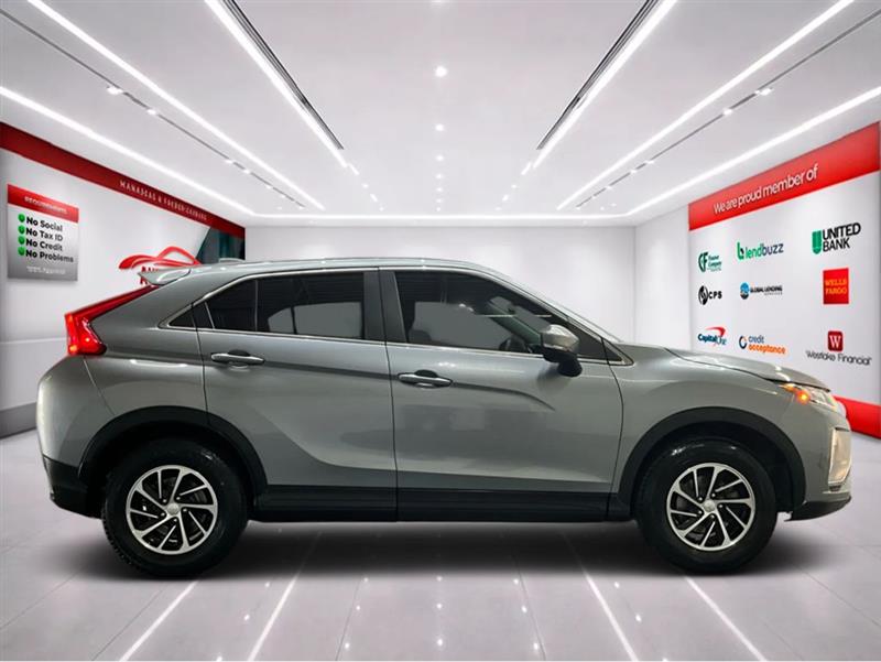 2020 MITSUBISHI ECLIPSE CROSS ES