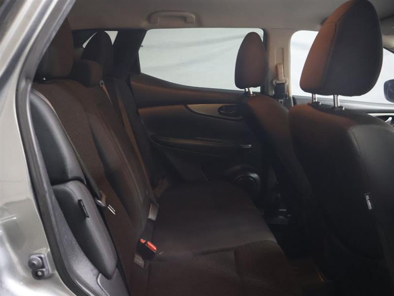 2022 NISSAN ROGUE SPORT S