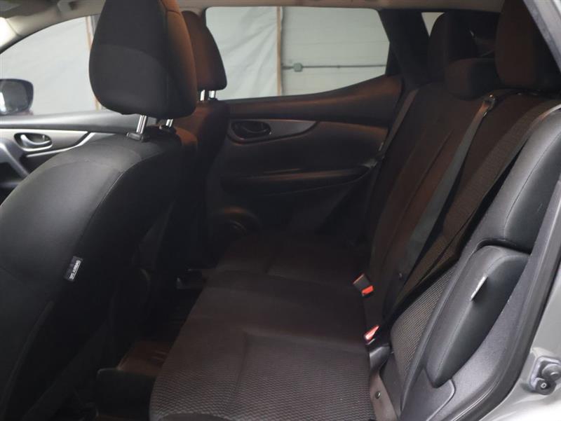 2022 NISSAN ROGUE SPORT S