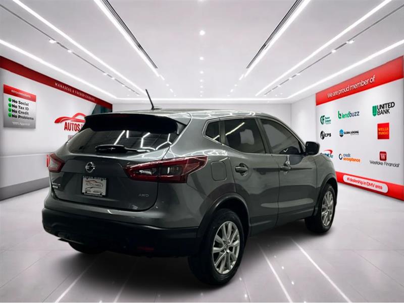 2022 NISSAN ROGUE SPORT S
