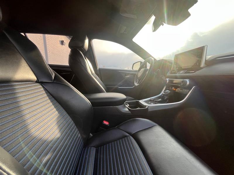 2020 TOYOTA RAV4 HYBRID XSE