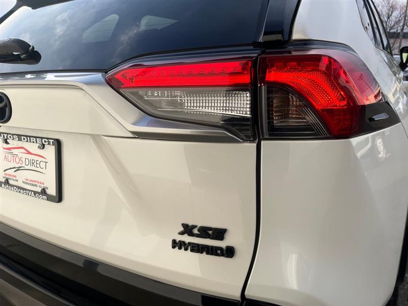 2020 TOYOTA RAV4 HYBRID XSE