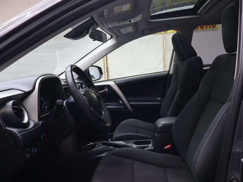 2018 TOYOTA RAV4 XLE