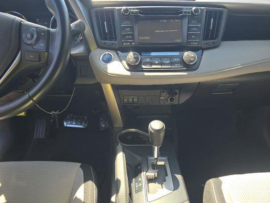 2017 TOYOTA RAV4 HYBRID XLE/LE Plus