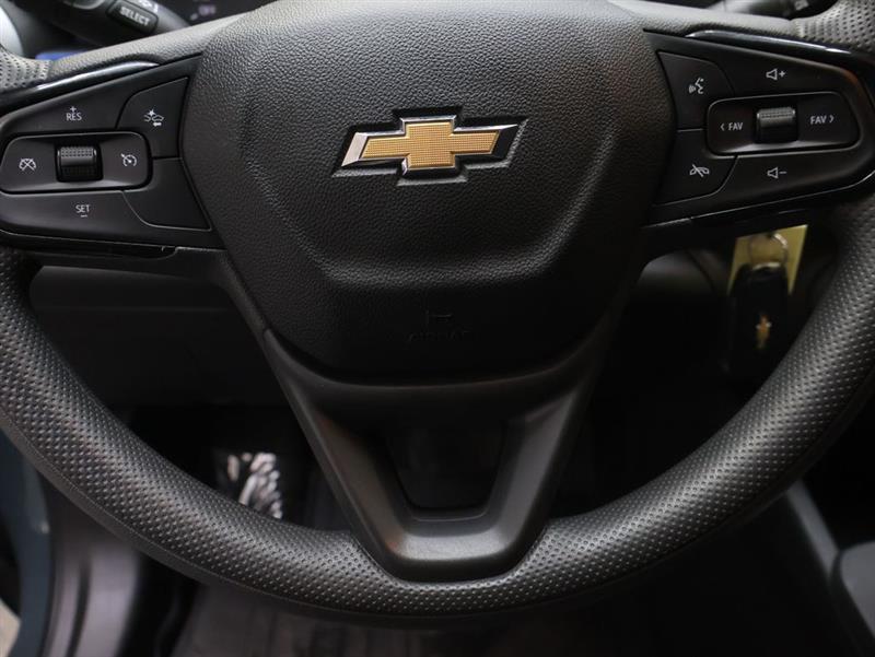 2025 CHEVROLET TRAX LS