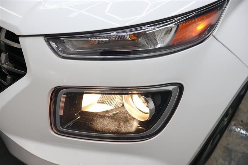 2022 HYUNDAI VENUE SEL