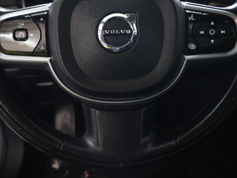 2018 VOLVO S90 MOMENTUM