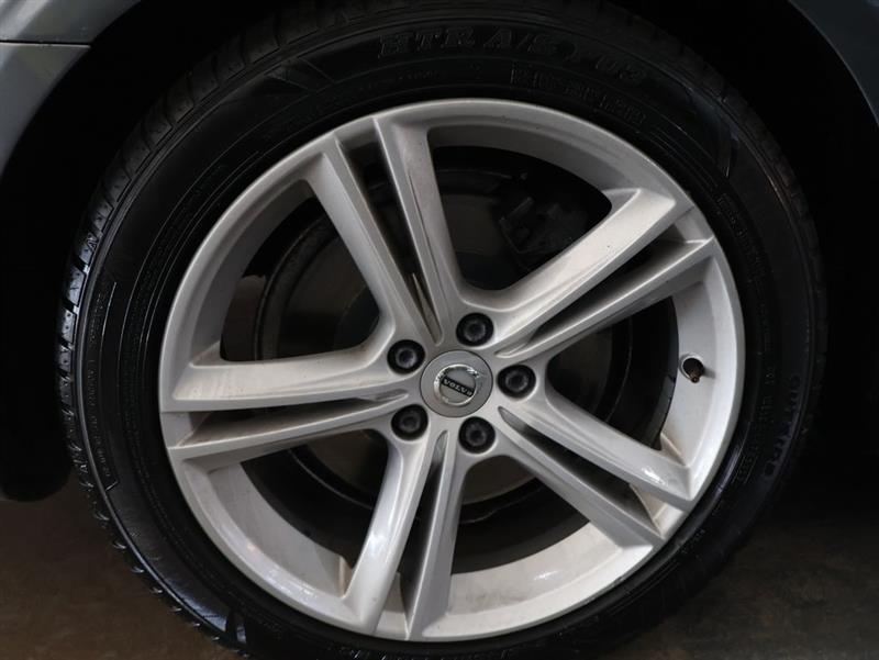 2018 VOLVO S90 MOMENTUM