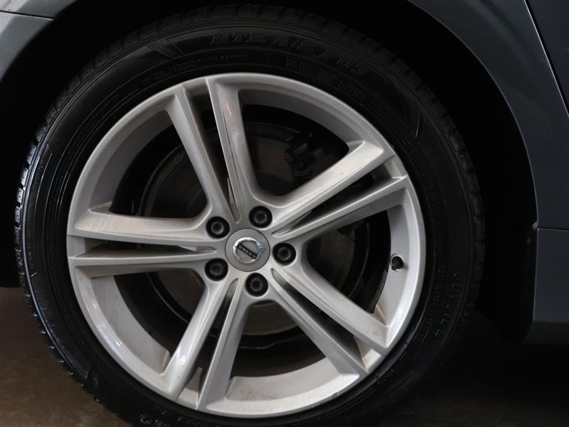 2018 VOLVO S90 MOMENTUM