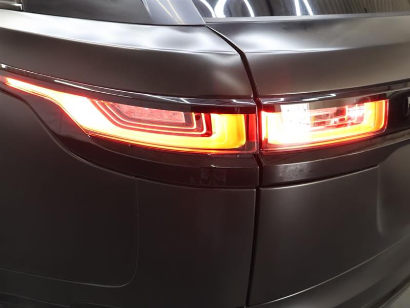 2021 LAND ROVER RANGE ROVER VELAR R-Dynamic S