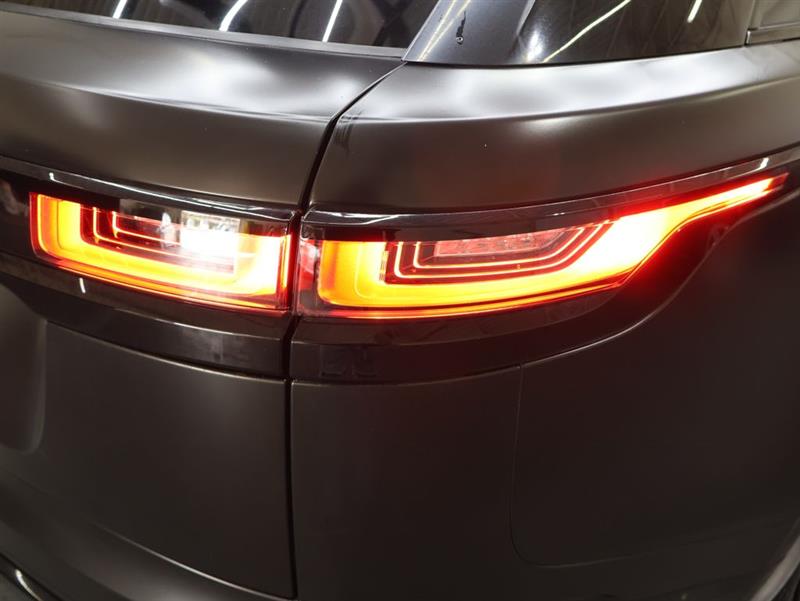 2021 LAND ROVER RANGE ROVER VELAR R-Dynamic S